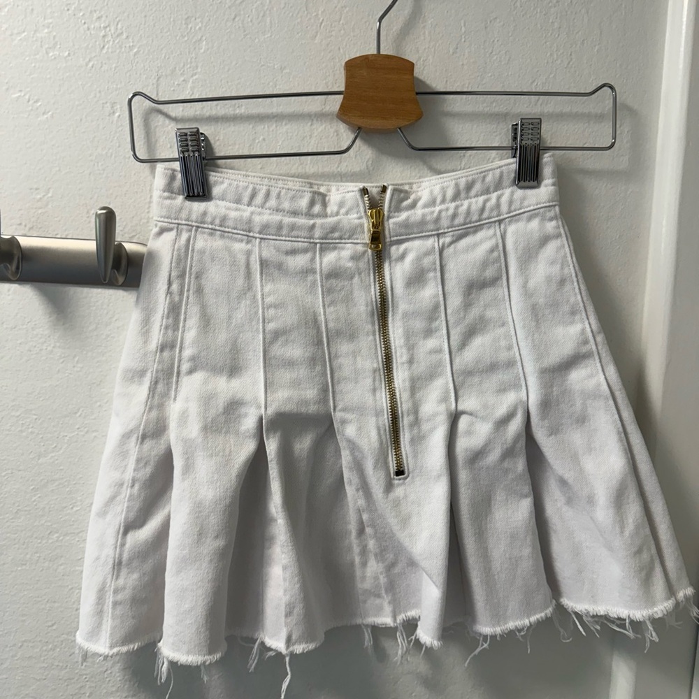 ARE YOU AM I AYAI White Skirt with Gold Zipper